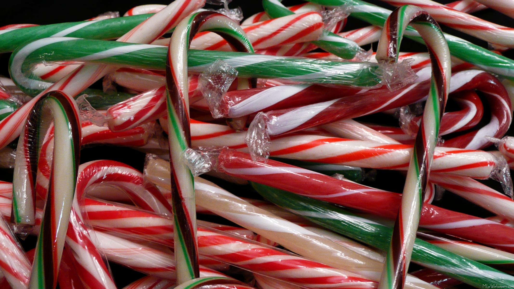 MLeWallpapers.com - Chocolate Mint Candy Canes